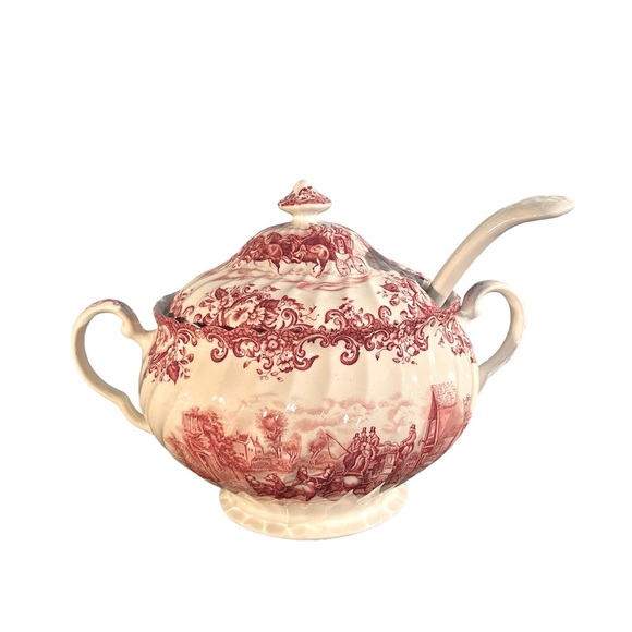Johnson Bros Coaching Scenes Soup Tureen with lid and ladle. - Picture 1 of 8